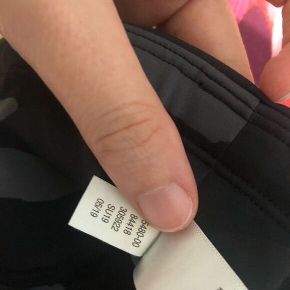 Athleta Camo Contender 7/8 TIght Leggings Style 405480 black size Small - Picture 6 of 10